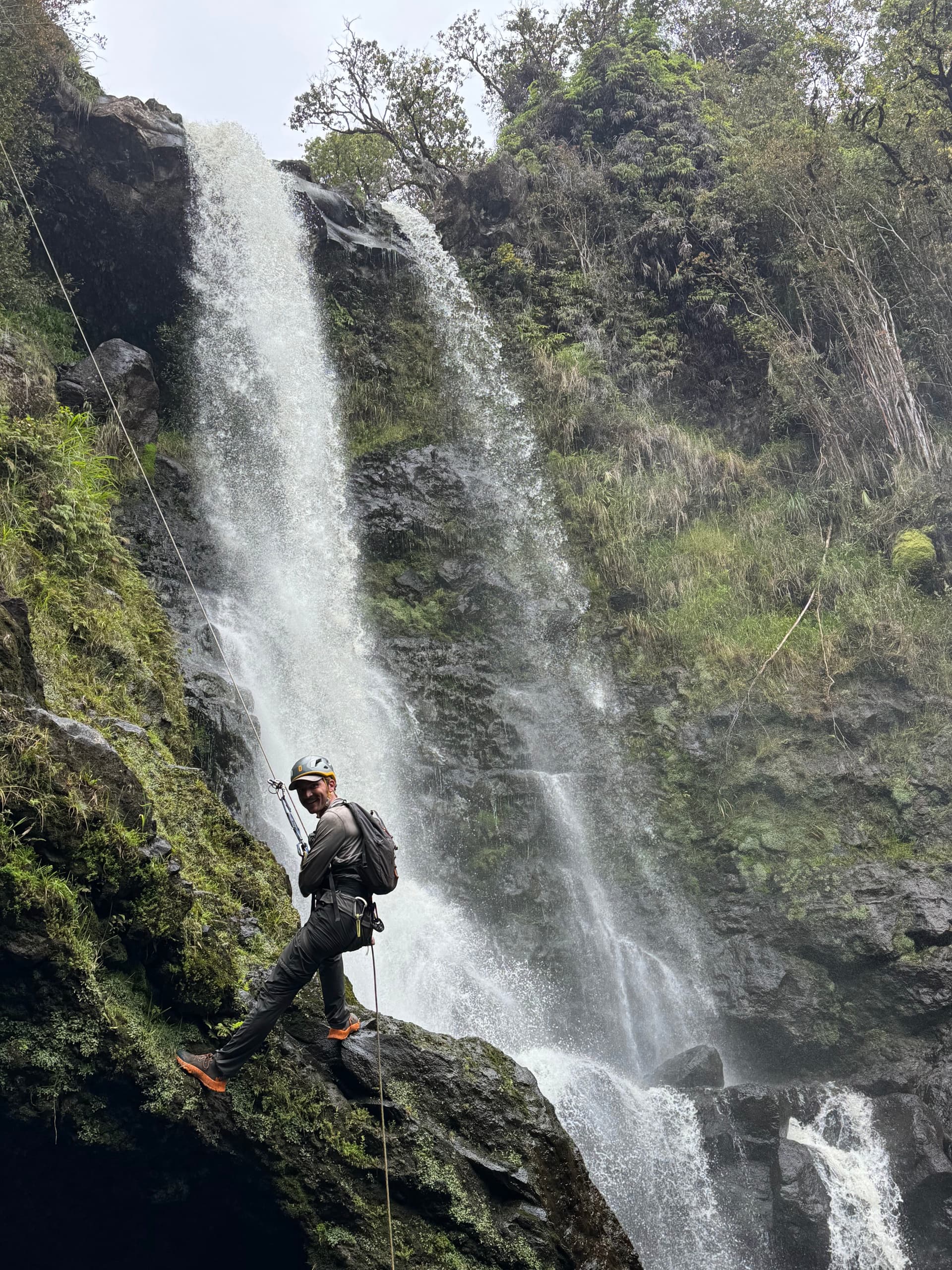 Full Day Private Waterfall Rappelling Adventure | Hawaii.com