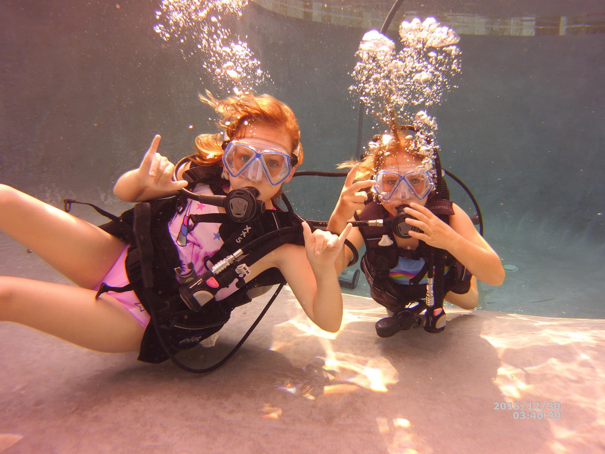 Scuba Pool Lesson | Hawaii.com