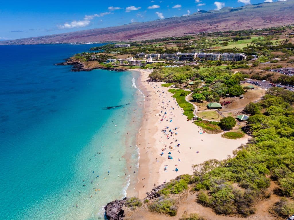 This amazing view you can see when you visit Hapuna Beach State Park in Hawai’i Big Island. One of the best beaches here on the island. (Photo: Getty Images)