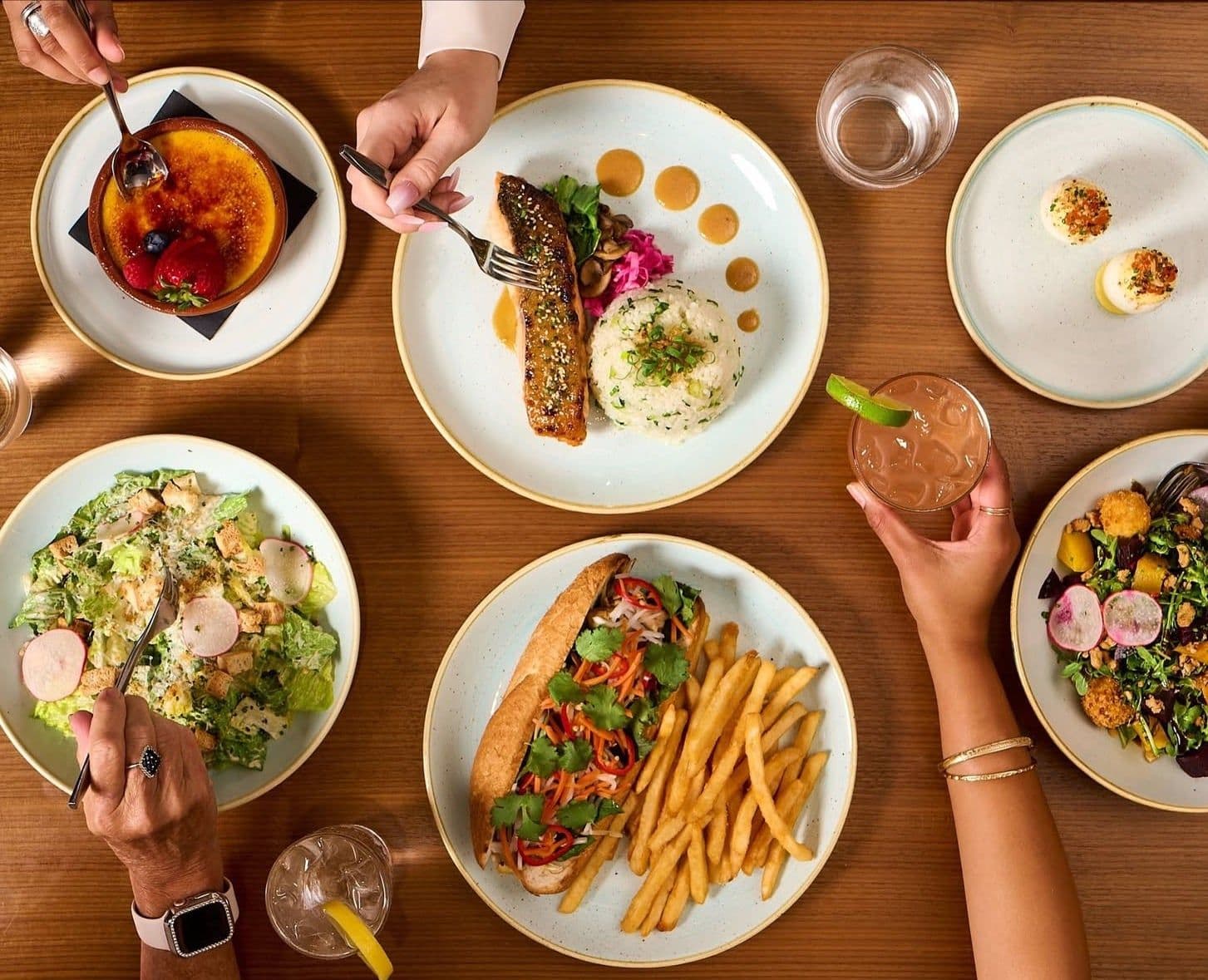 Meet your colleagues at AC Hotel’s power lunch/dinner restaurant, The Dotted Line. Photo courtesy of The Dotted Line.