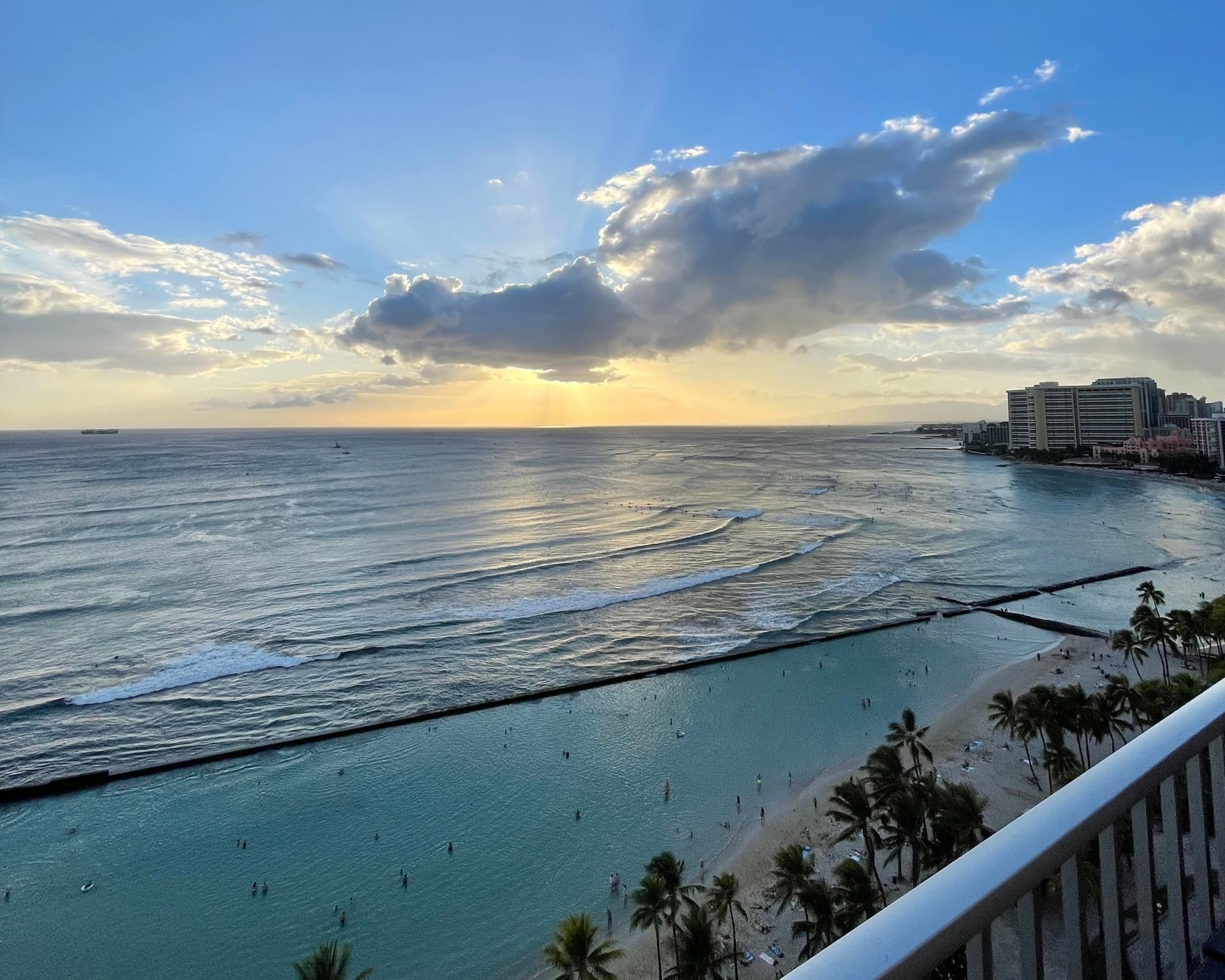 waikiki beach from above