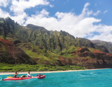 Kayak the Na Pali Coast, The Mount Everest of Sea Kayaking