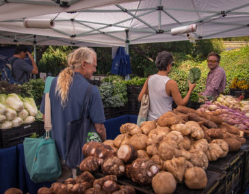 Farmers Markets in Maui County