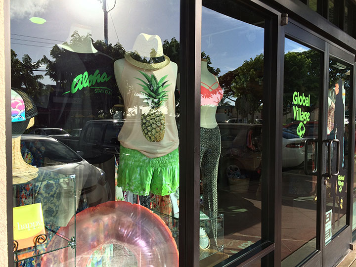 Image of Window shopping in Kailua