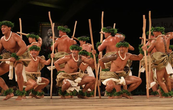 Halau Hula O Ka Leo O Laka I Ka Hikina O Ka La. Photo: Dennis Oda/ Star-Advertiser.