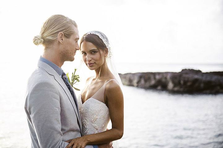 How To Choose A Wedding Officiant For Your Hawaii Wedding I Hawaii Com