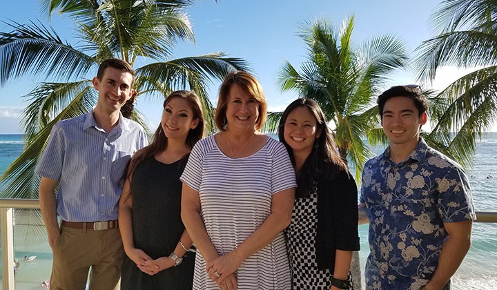 Image of family at Waikiki Beach Resort