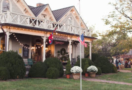 Holualoa: Small Town Charm in the Heart of Coffee Country